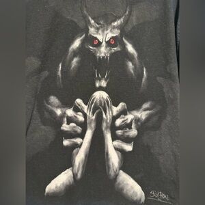 Vintage Y2K Men’s Sz:M  SKULBONE T-Shirt Sorrow Demon Wings Horns Prey Gothic.